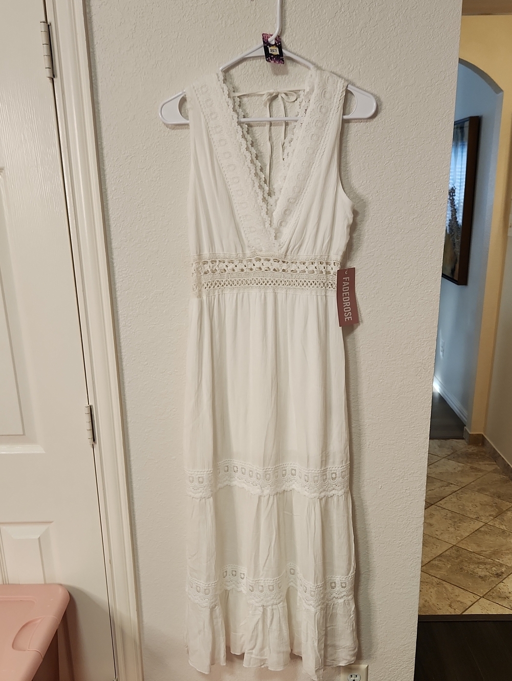 257.Faded Rose Bohemian Lace-Trim White Maxi Dress - Picture 2 of 5